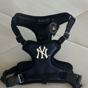 Little Earth New York Yankees Dog Harness